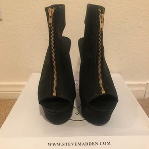 Steve Madden Escape size 7